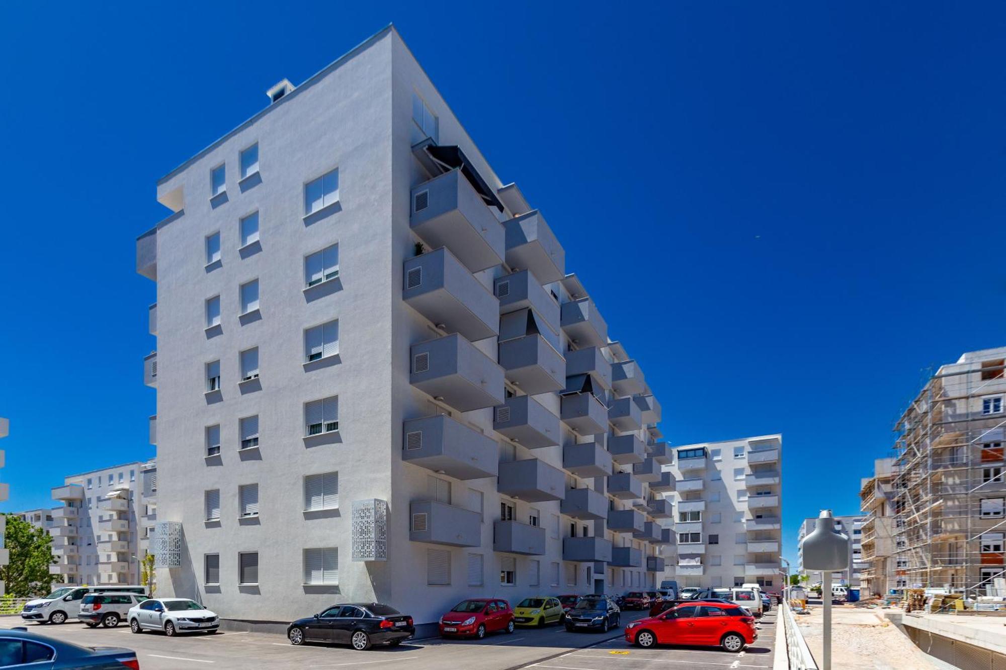 Campanula Apartment With Balcony Zára Kültér fotó